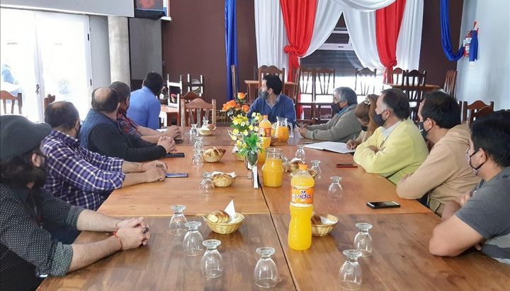 Reunión clave entre los comerciantes de Güemes y el municipio