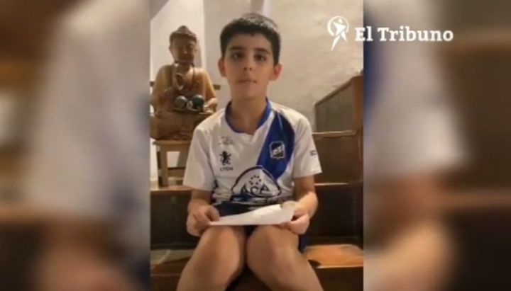 VIDEO | El hijo de un jugador salteño le pide al Presidente que no suspenda las clases