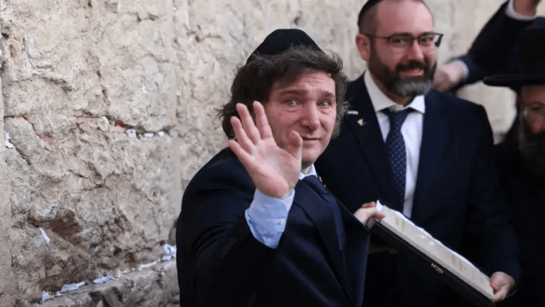 Milei ya viaja a Roma para reunirse con el papa Francisco