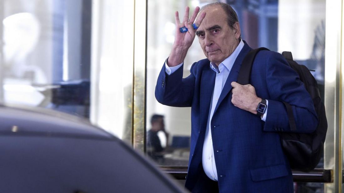 Guillermo Francos habría presentado su renuncia como ministro del Interior