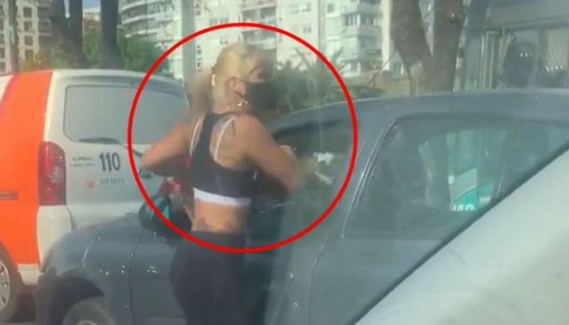 VIDEO Una periodista de TV filmó a una trapito cuando le robaba a una automovilista