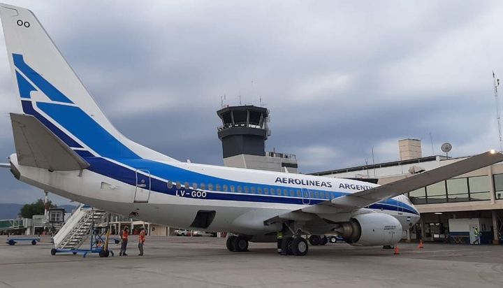 Salta suma 2 vuelos semanales con el regreso de una low cost