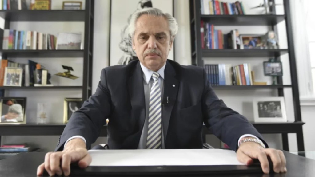 Alberto Fernández le pidió a la Justicia que prohíba la difusión de sus videos íntimos