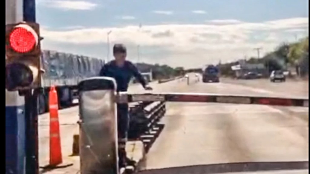 Comerciante de Metán se negó a pagar el peaje y lo respaldanen las redes
