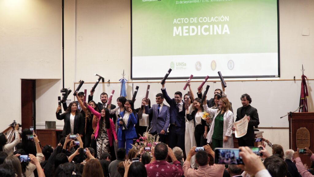 Medicina: Egresados de la UNSa ya hacen residencias en hospitales públicos
