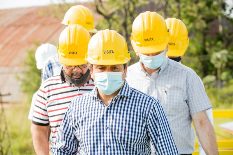 Herrera Ahuad entregó viviendas en Eldorado y Puerto Rico y supervisó obras en ejecución