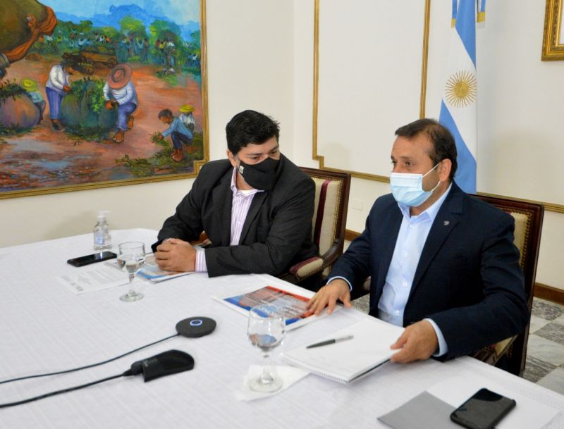 Herrera Ahuad y el ministro Bauer anunciaron nuevas becas para el sector de cultura