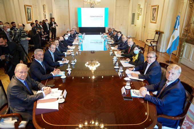 El Gobierno y las provincias se mostraron unidos ante el diferendo por los fondos de CABA