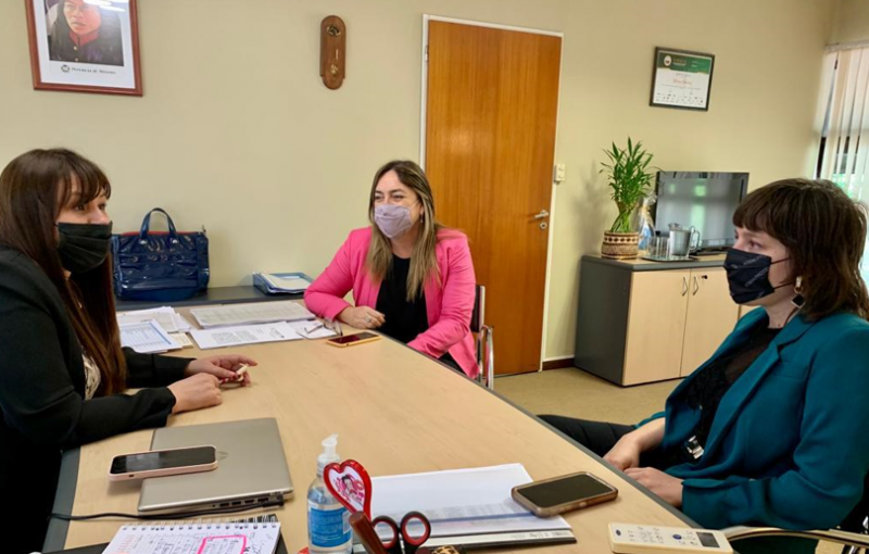 Políticas con perspectiva de género: La ministra de Misiones, Silvana Giménez recibió a Mercedes D´Alessandro