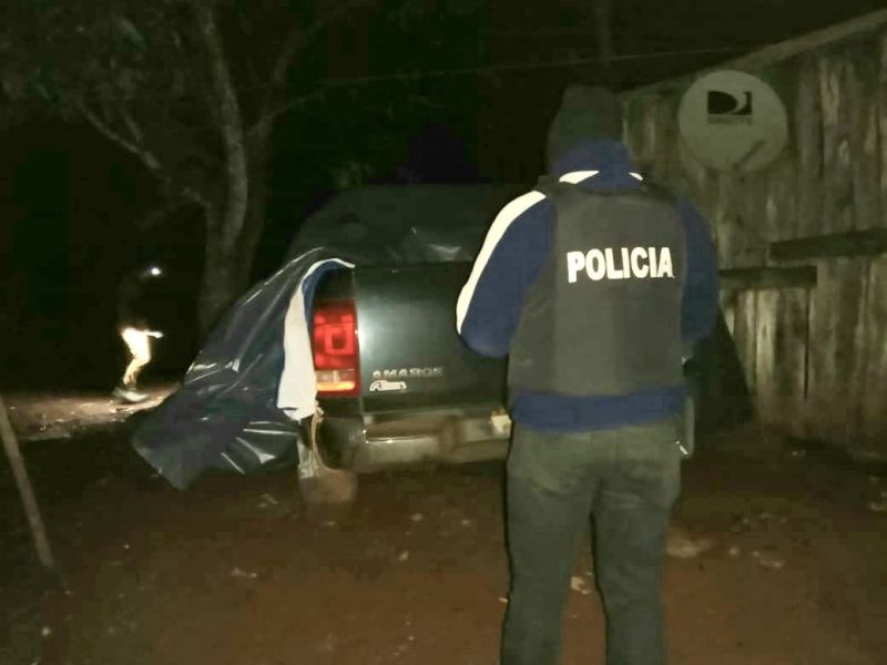 MISIONES – Puerto Rico: Recuperaron la camioneta robada en San Vicente, que presuntamente iba a ser utilizada para narcotráfico