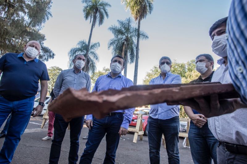 Herrera Ahuad supervisó obras de refacción del histórico Pabellón del Hospital Madariaga - También se refirió a las elecciones