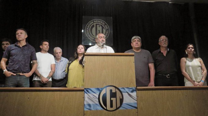 La CGT ratificó el paro del 24 de enero y dijo que el gobierno de Milei “está llevando el país al caos”