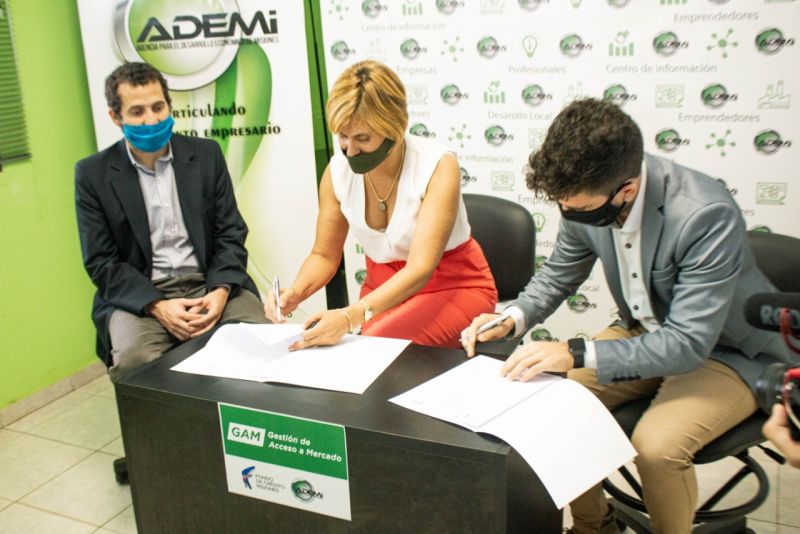 Fondo de Crédito y ADEMi: Acuerdo para apertura de mercados para PyMEs