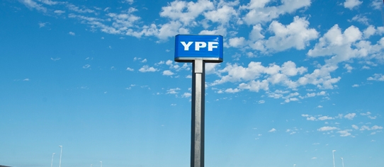 Desde YPF estiman que no serán necesarios nuevos aumentos en el precio de los combustibles