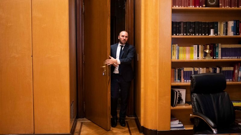 Martín Guzmán renunció a su cargo de ministro de Economía argentino