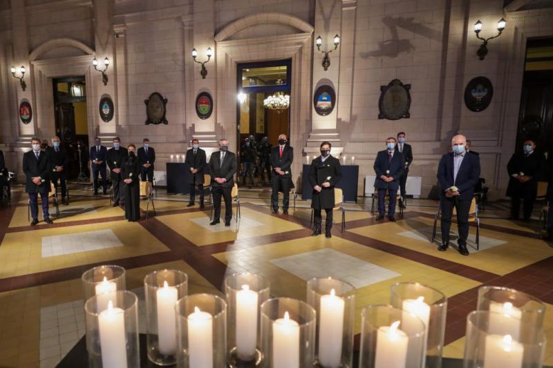 Herrera Ahuad participó junto al Presidente Fernández del homenaje a las víctimas del coronavirus en el CCK