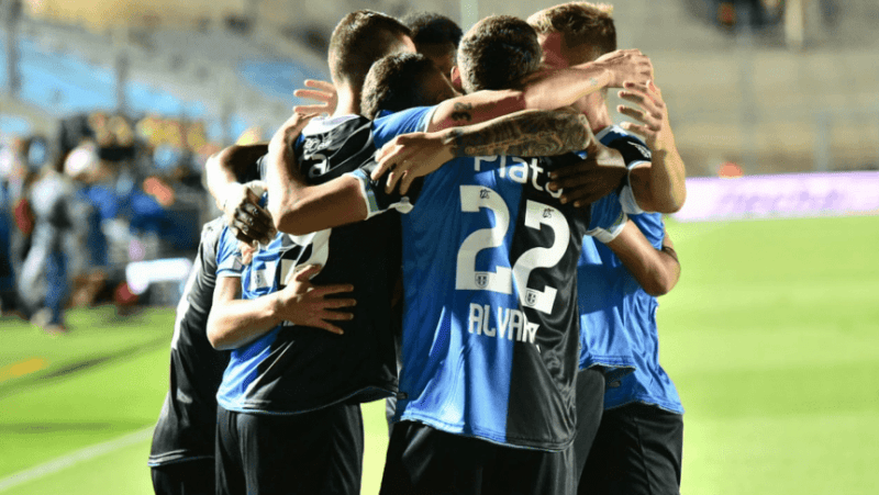 FÚTBOL – Banfield le ganó 3 a 2 a Vélez y jugará la Sudamericana 2022
