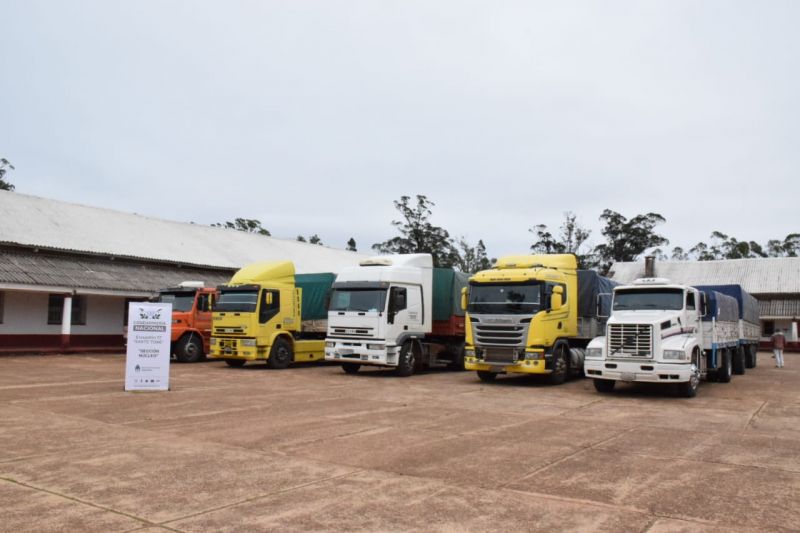 CORRIENTES – GN incautó camiones que venían a Misiones, con millonaria carga ilegal de soja