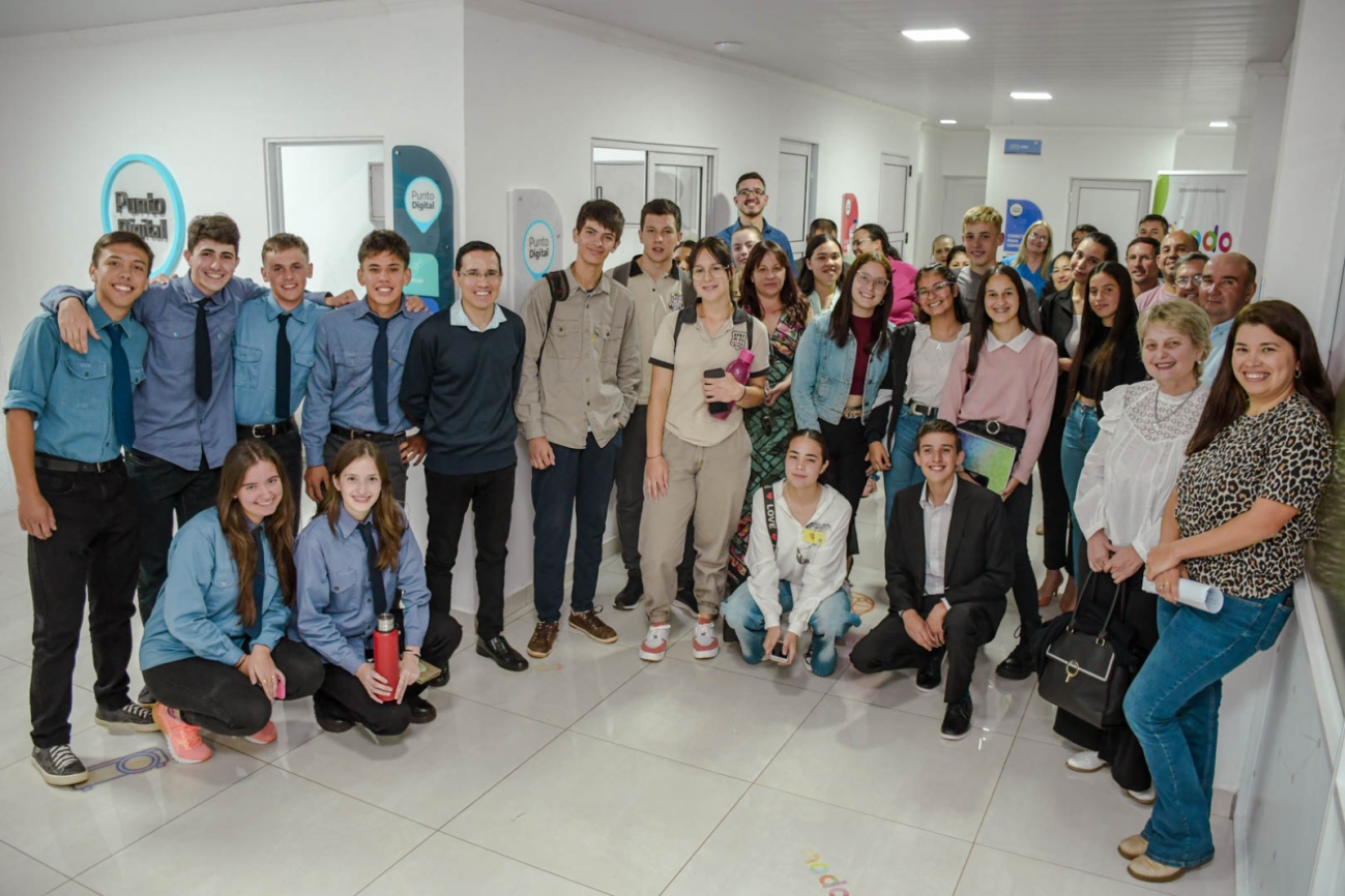 Misiones: Se cumplió con la edición Hackathon 2023 en San Vicente
