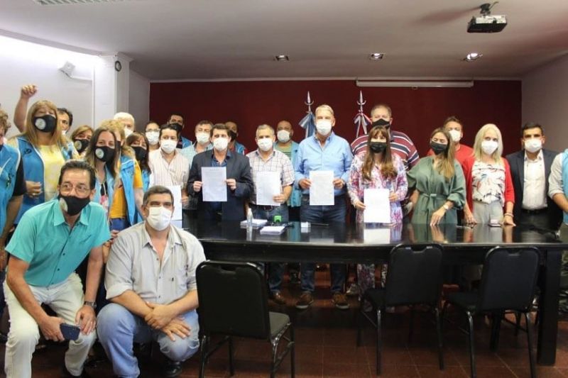 Destacan que el salario docente en Misiones supera al de Nación y es el 9º mejor del país