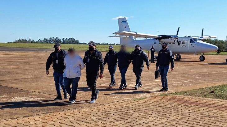 MISIONES – Posadas: Extraditaron a cuatro paraguayos detenidos por causas de homicidios y secuestros