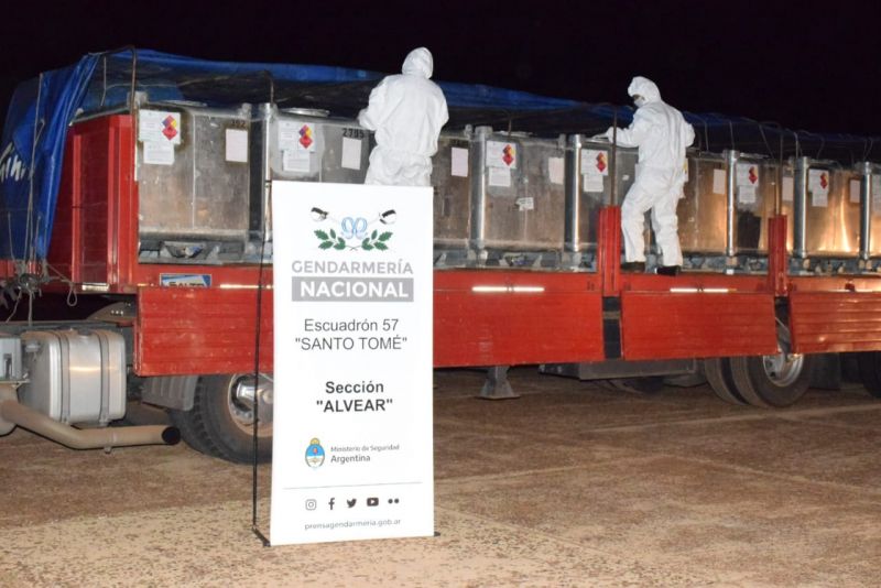 CORRIENTES – GN incautó 9 toneladas de acetato de etilo en camión que circulaba sobre RN14