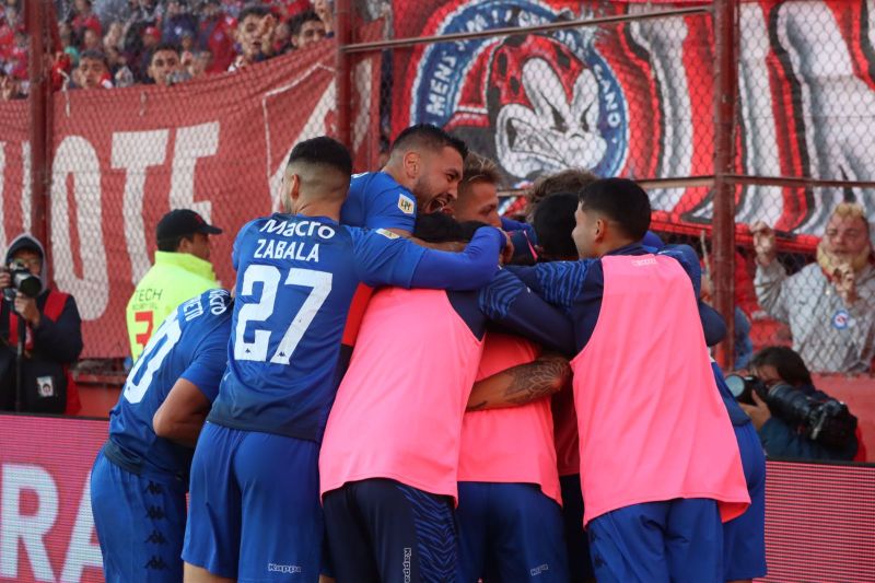 FÚTBOL – Primera División Liga Profesional de Argentina: Tigre fue más certero que Argentinos en los penales y juega la final ante Boca