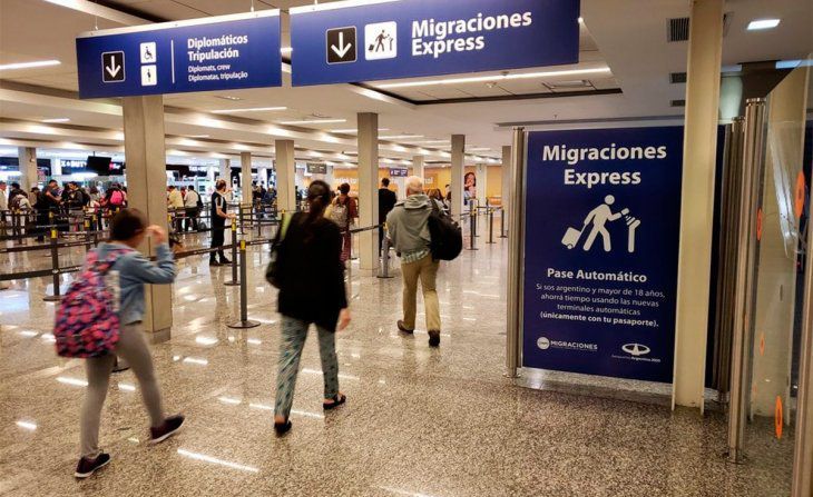 Argentina: Confirmaron nueve casos más de la variante Delta en viajeros