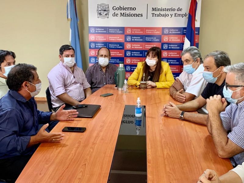 Misiones: El INYM, UATRE y SiTaJA, se reunieron en el ministerio de Trabajo