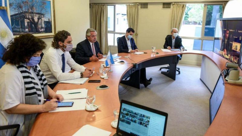 El Presidente Fernández propuso a los gobernadores restringir la circulación entre las 23 y las 6 - Otras propuestas