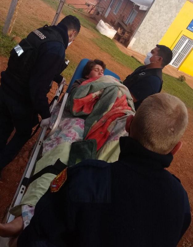 Cabo 1º de Policía y a la vez bombero voluntario, se convirtió en partero asistiendo a una madre que dio a luz una beba