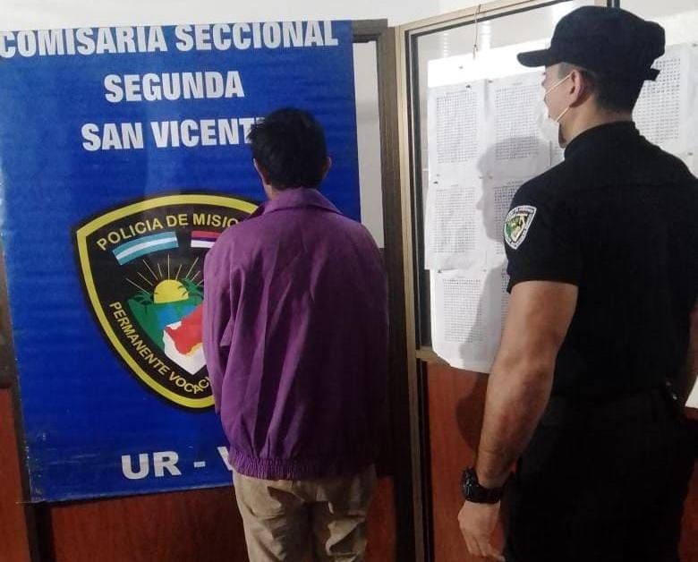 MISIONES – San Vicente: Detuvieron a un hombre que hirió a un joven con un cuchillo a un joven en un bar