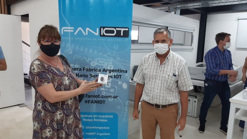 Misiones: FanIOT inició la entrega termómetros infrarrojos a todas las escuelas