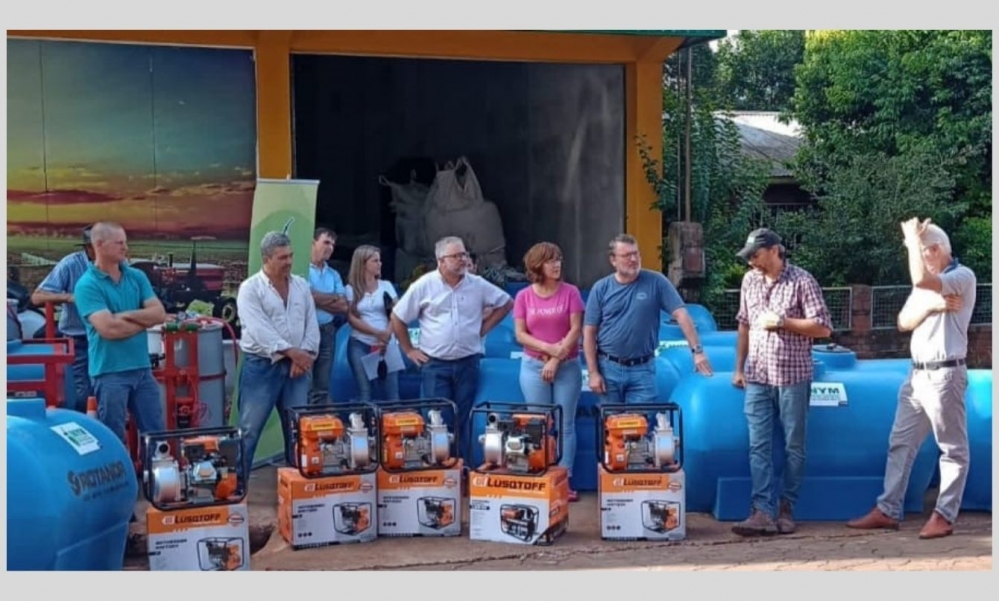 Casi 7 mil herramientas, becas e indumentarias volcadas al sector yerbatero para mejorar la productividad