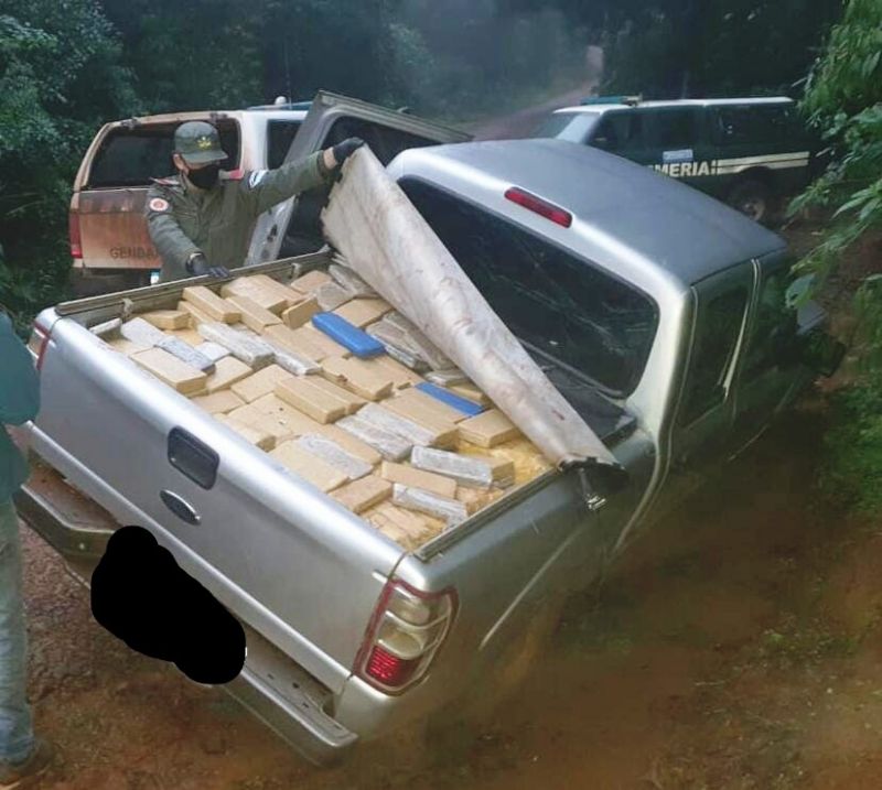 MISIONES – San Vicente: GN incautó camioneta con carga de marihuana con avalúo de casi 172 millones de pesos