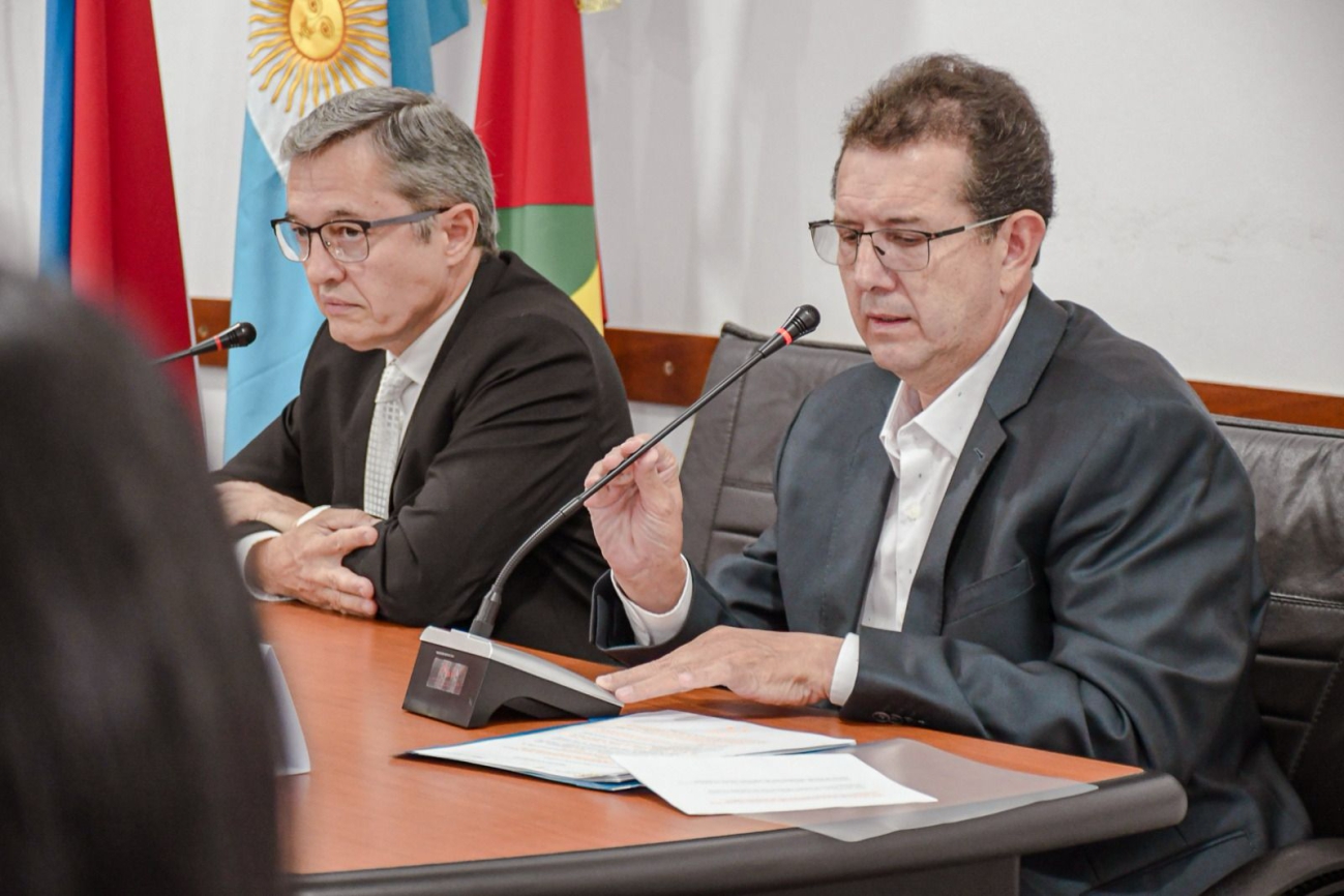 San Vicente: El intendente Rodríguez inauguró el Período Ordinario de Sesiones del HCD y puso especial énfasis en el superávit de 175 millones de la comuna – VIDEO