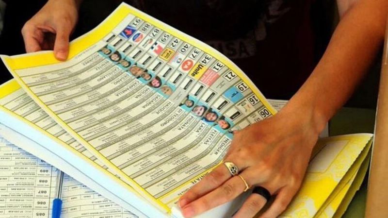 La oposición logró dictamen sobre su proyecto de Boleta Única de Papel