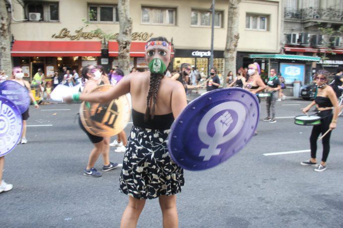 Día de la Mujer: paros y marchas en todo el país para visibilizar la desigualdad de género