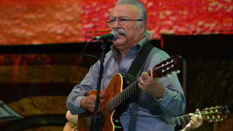 Murió el folklorista César Isella