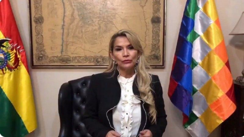 BOLIVIA - Jeanine Áñez anunció que tiene coronavirus