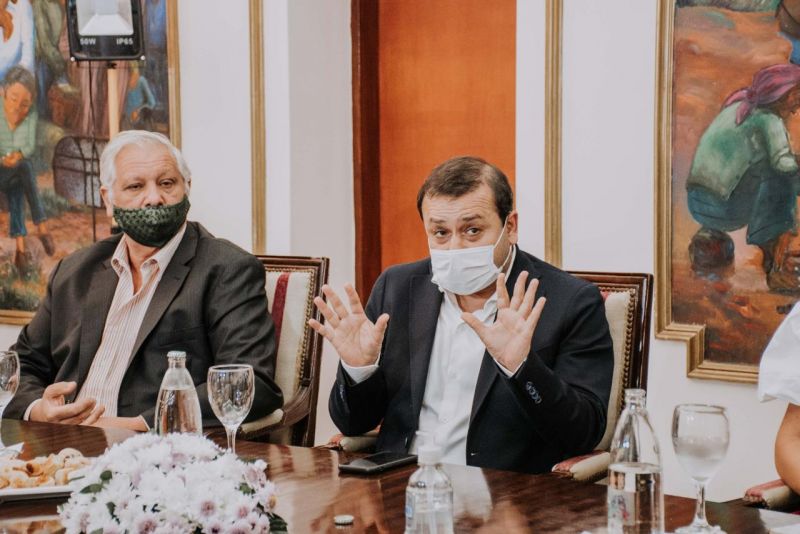 Herrera Ahuad y miembros de su gabinete se reunieron con referentes empresariales y entidades que los nuclean