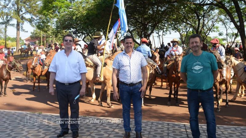 Comunales sanvicentinas: Acto por el “Día de la Tradición” - Noche "peñera" por streaming