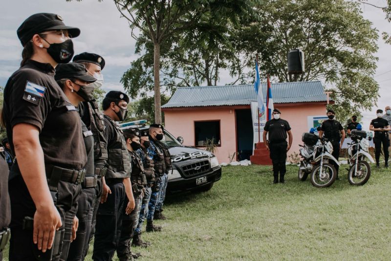 Itacaruaré: Herrera Ahuad inauguró la puesta en valor del Destacamento Rural