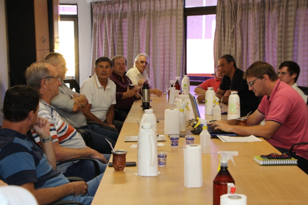 Yerba Mate: Reunión del Presidente del INYM con representes de cooperativas