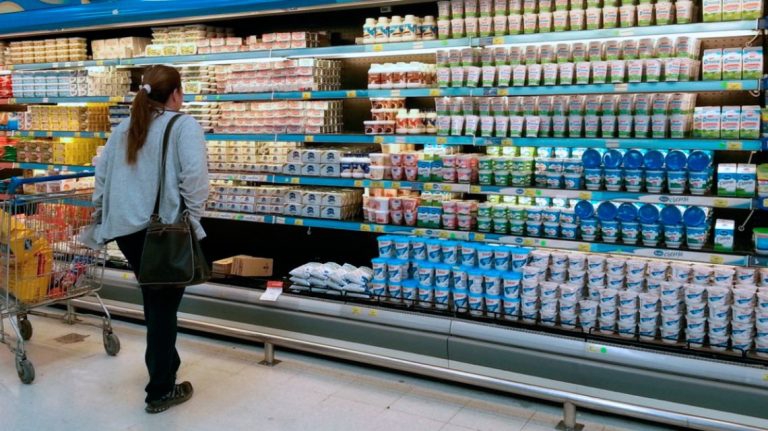 La máxima en 33 años: 25,5% la inflación de diciembre y 211,4% en el 2023, según el INDEC – El NEA el más golpeado