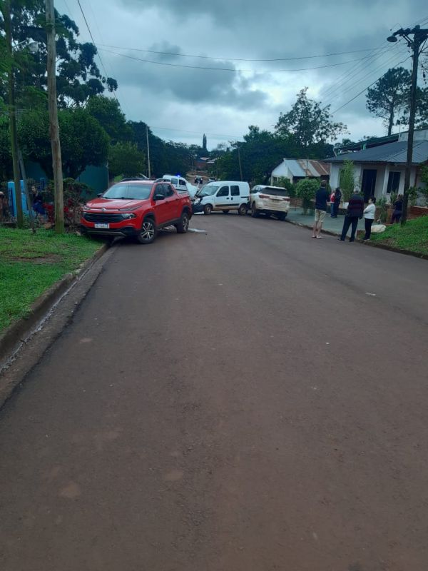 MISIONES – San Vicente: Dos accidentes viales en pleno centro con varios vehículos involucrados