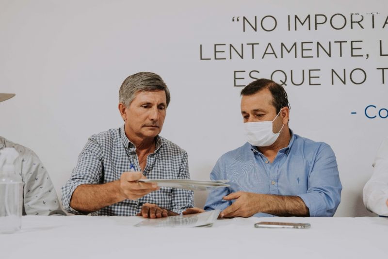 Misiones: El Gobernador Herrera Ahuad anunció cobertura sanitaria integral para productores yerbateros