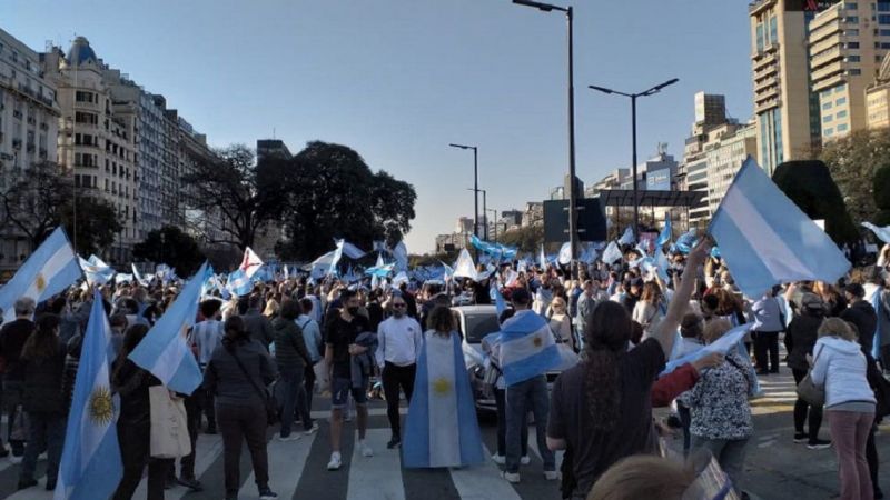 Nuevo banderazo opositor en distintos puntos de Argentina