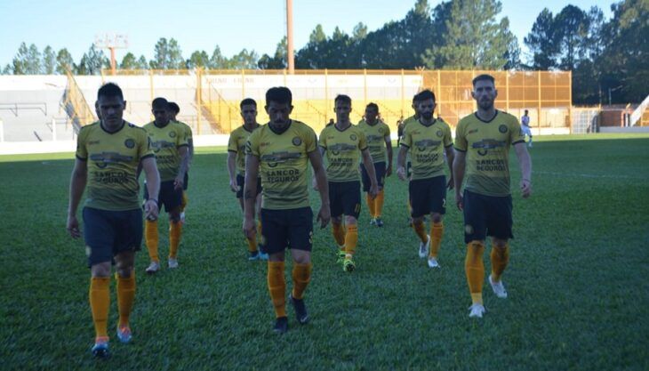 FÚTBOL – Federal A: Crucero del Norte volvió a empatar