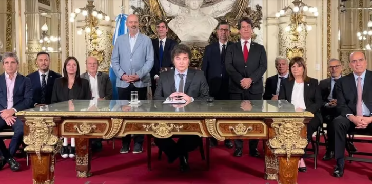 Revés para el Gobierno de Milei: La Cámara confirmó la decisión de desarmar el proceso colectivo contra el DNU